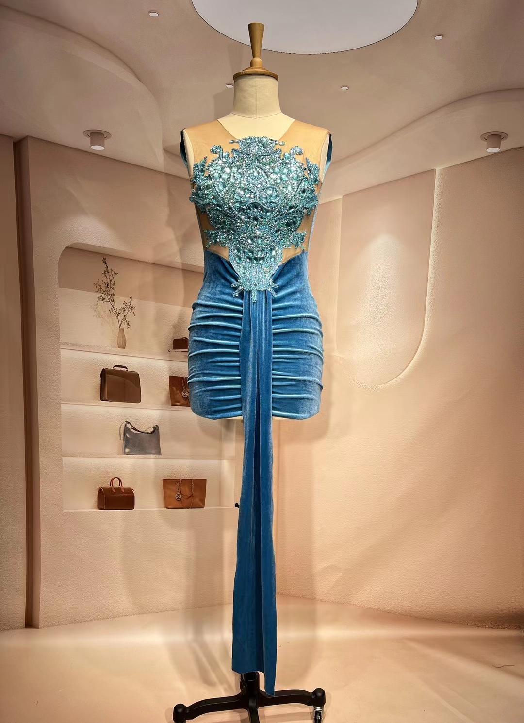 CELESINYI Lanyaoguo Crystal Velvet Mini Dress