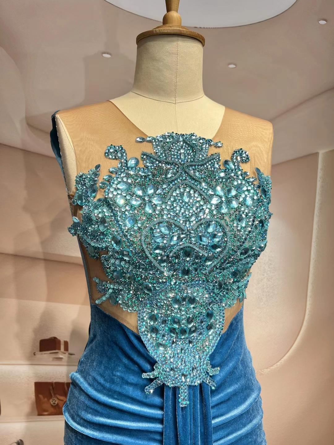 CELESINYI Lanyaoguo Crystal Velvet Mini Dress