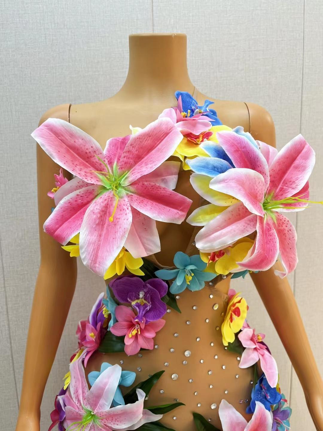 CELESINYI Huaduo Crystal Flower Gown