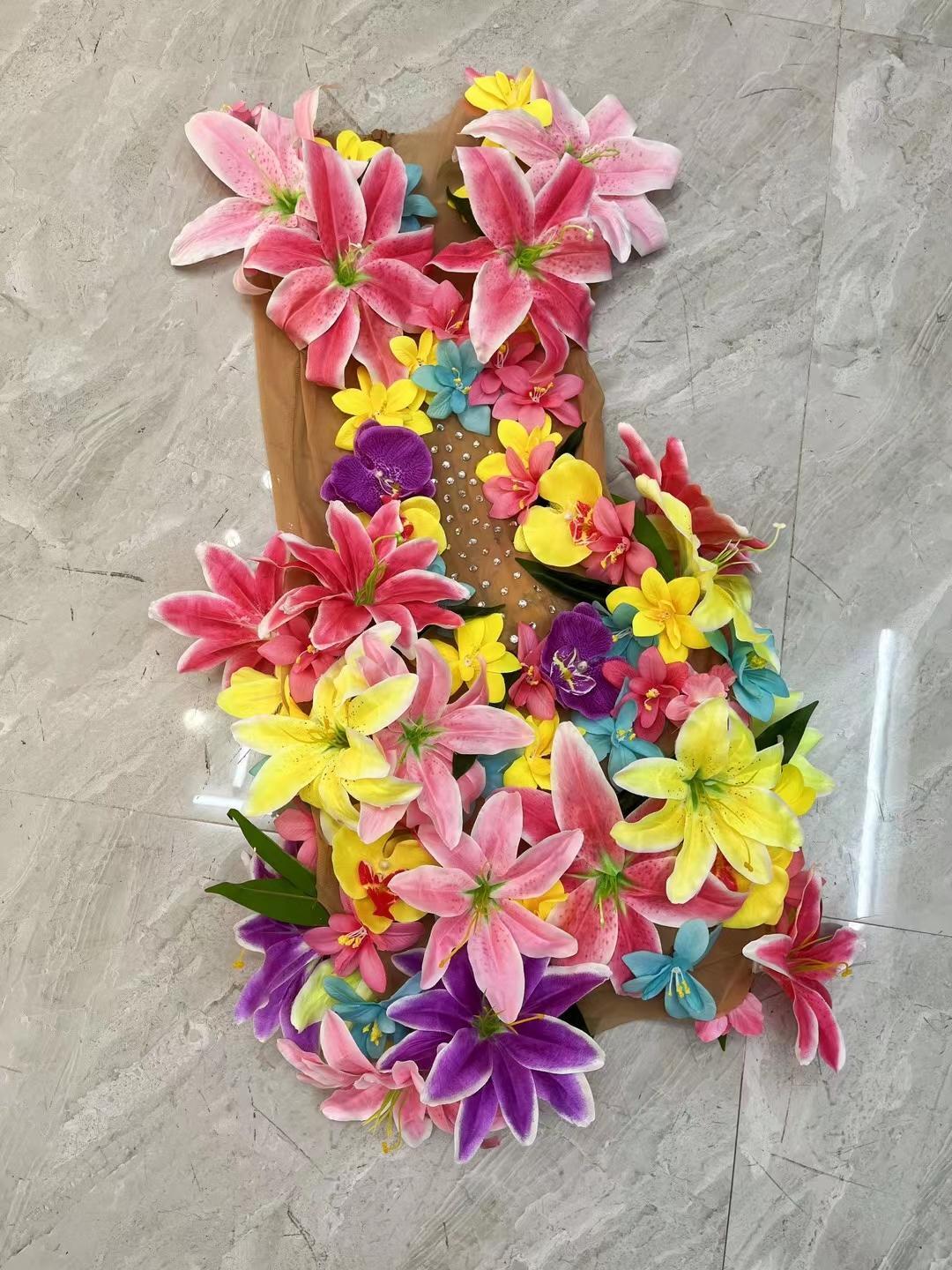 CELESINYI Huaduo Crystal Flower Mini Dress