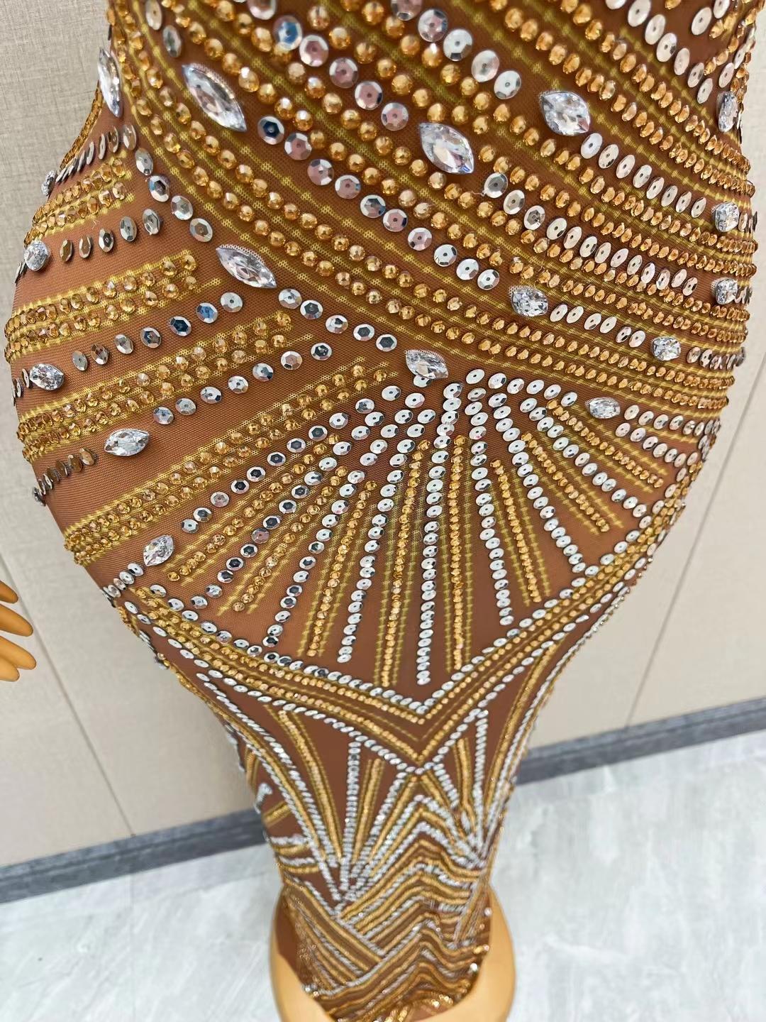 CELESINYI Fengshou Crystal Harvest Gown