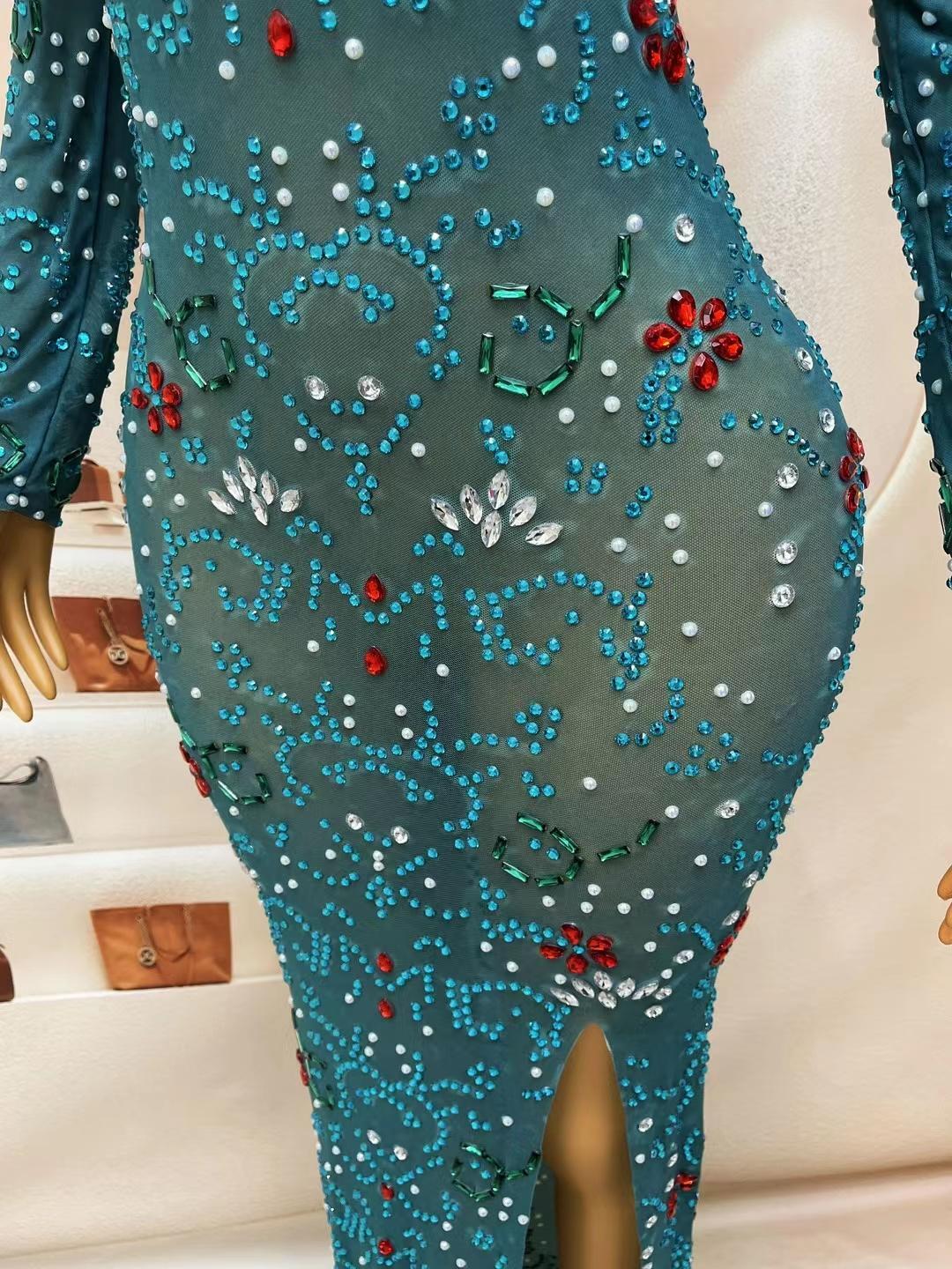CELESINYI Lianye Crystal Lotus Gown