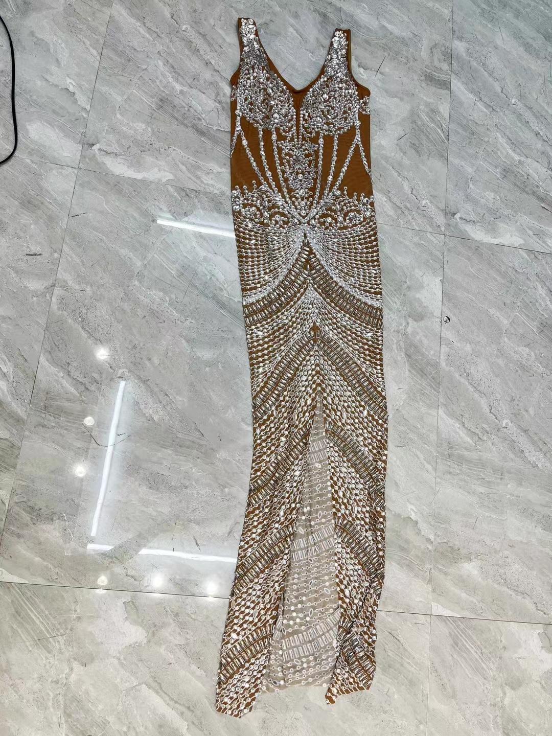 CELESINYI Huaxu Crystal Chandelier Gown
