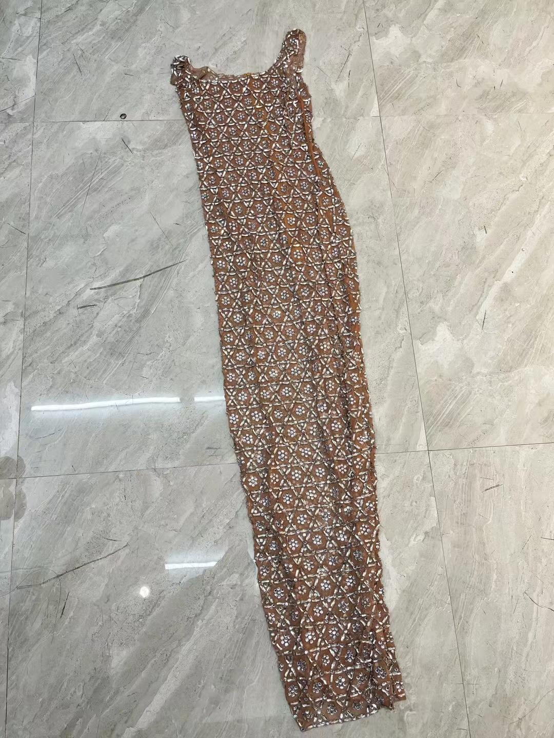 CELESINYI Liujiao Crystal Hexagon Gown