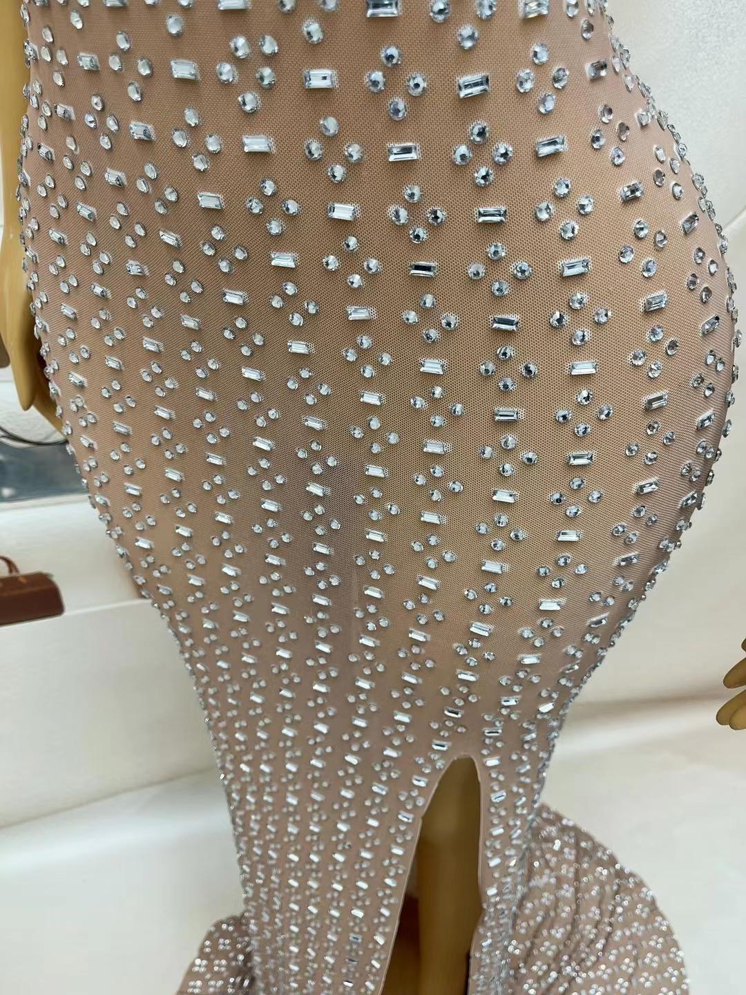 CELESINYI Qianxing Crystal Star Gown