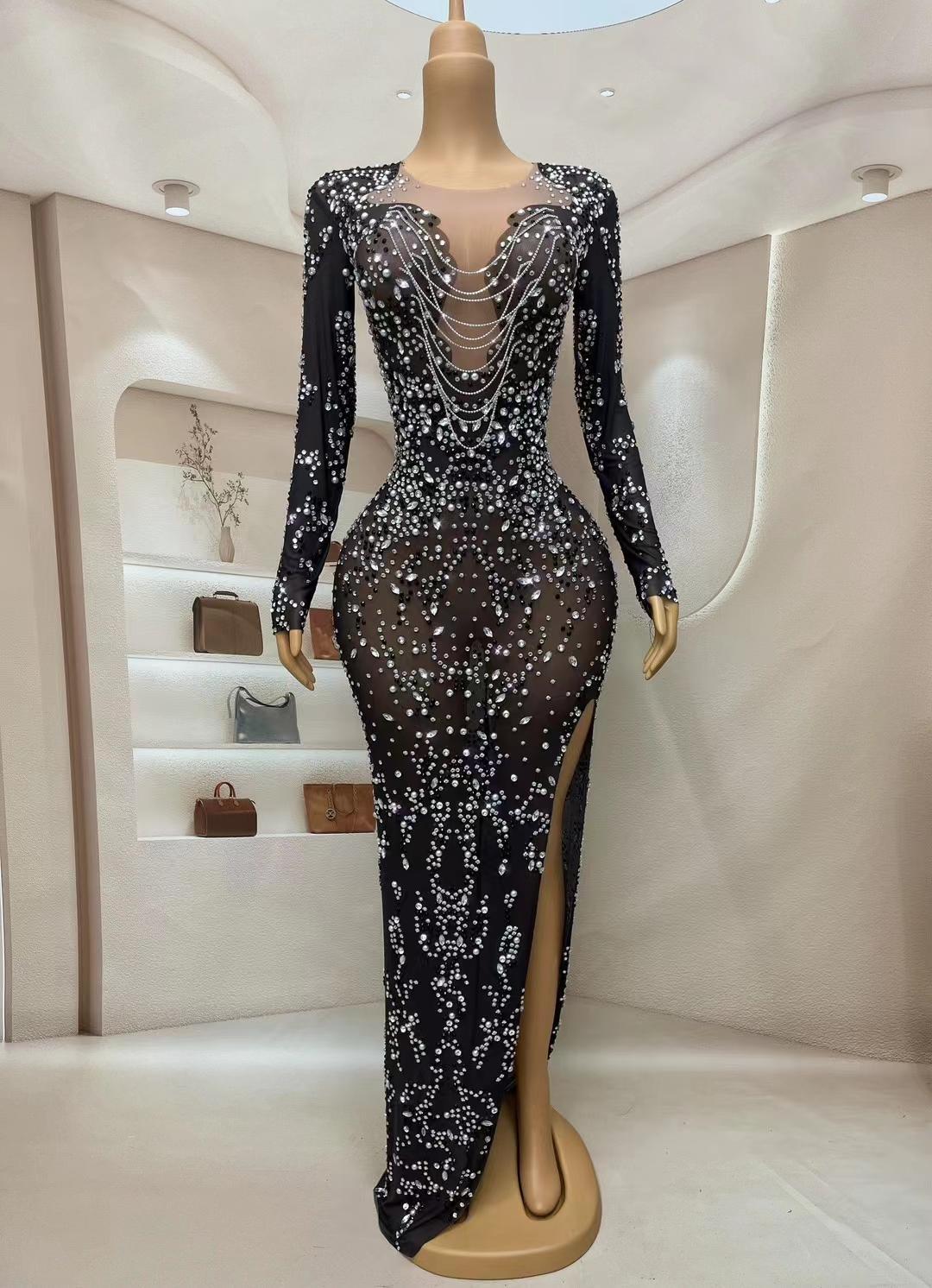 CELESINYI Heshouwu Crystal Illusion Gown