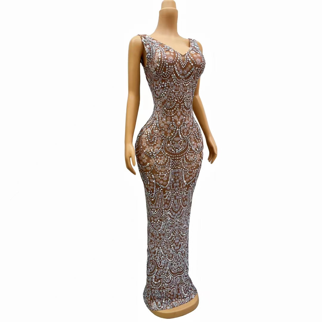 CELESINYI Chuju Crystal Daisy Gown