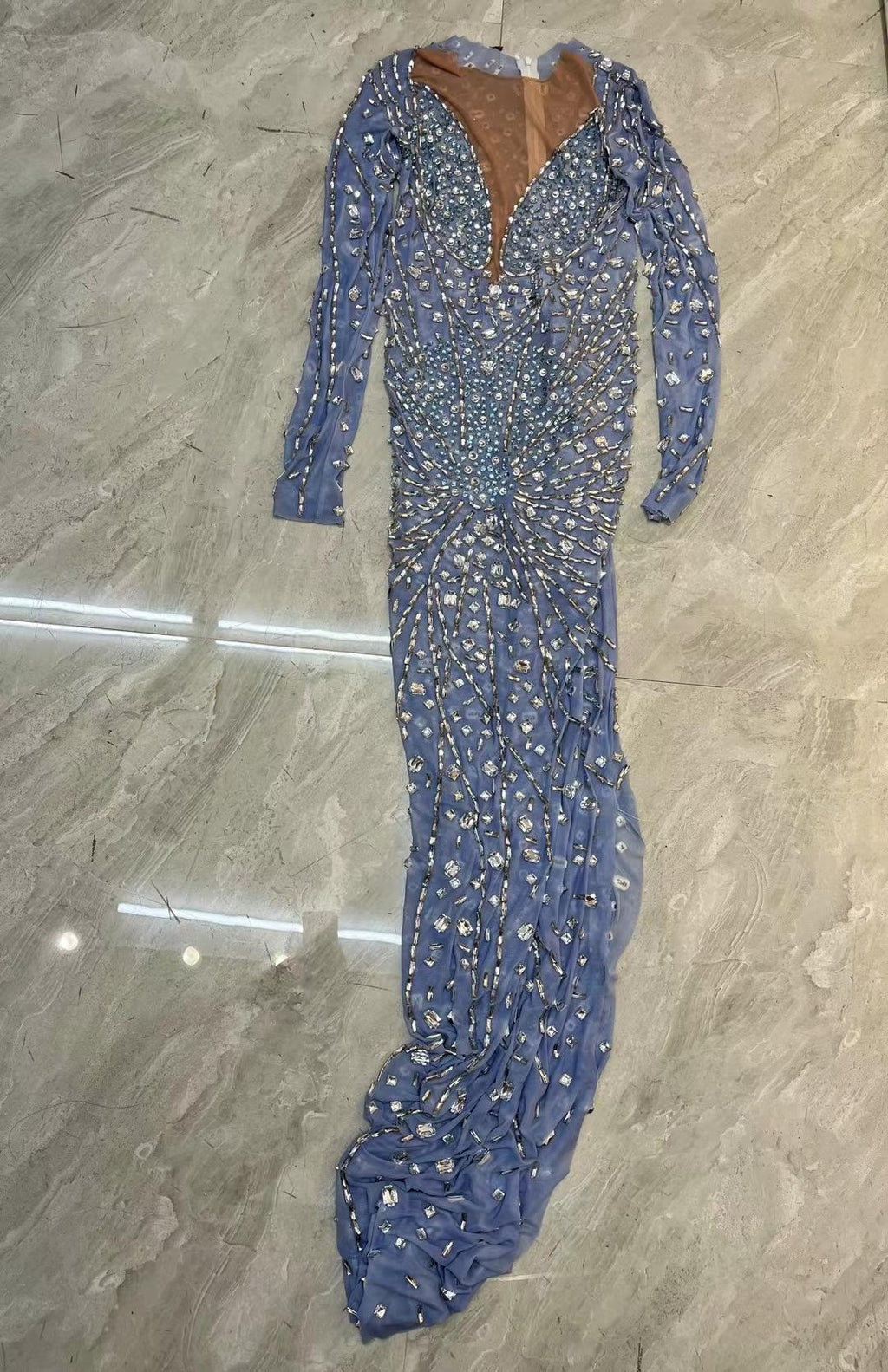CELESINYI Yanhua Crystal Firework Gown (Grey)