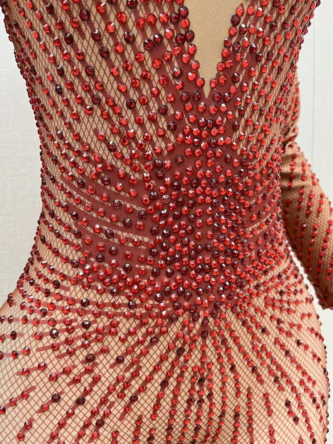 CELESINYI Hongyanhuaku Crystal Red Jumpsuit