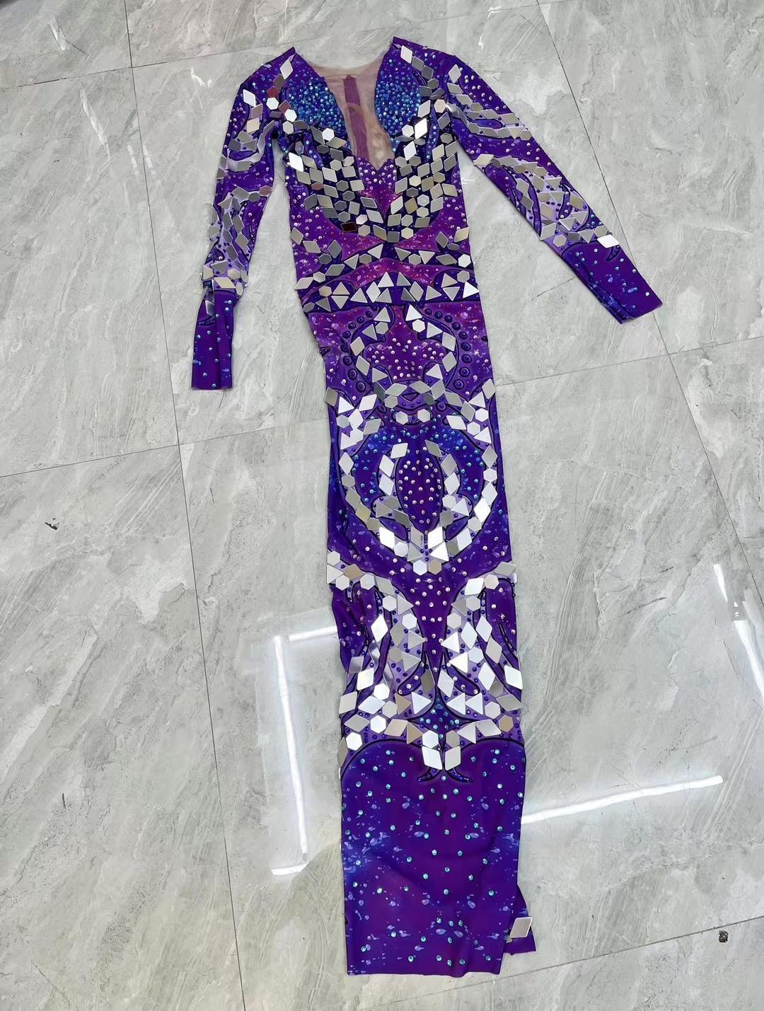 CELESINYI Ziguang Crystal Purple Mirror Gown