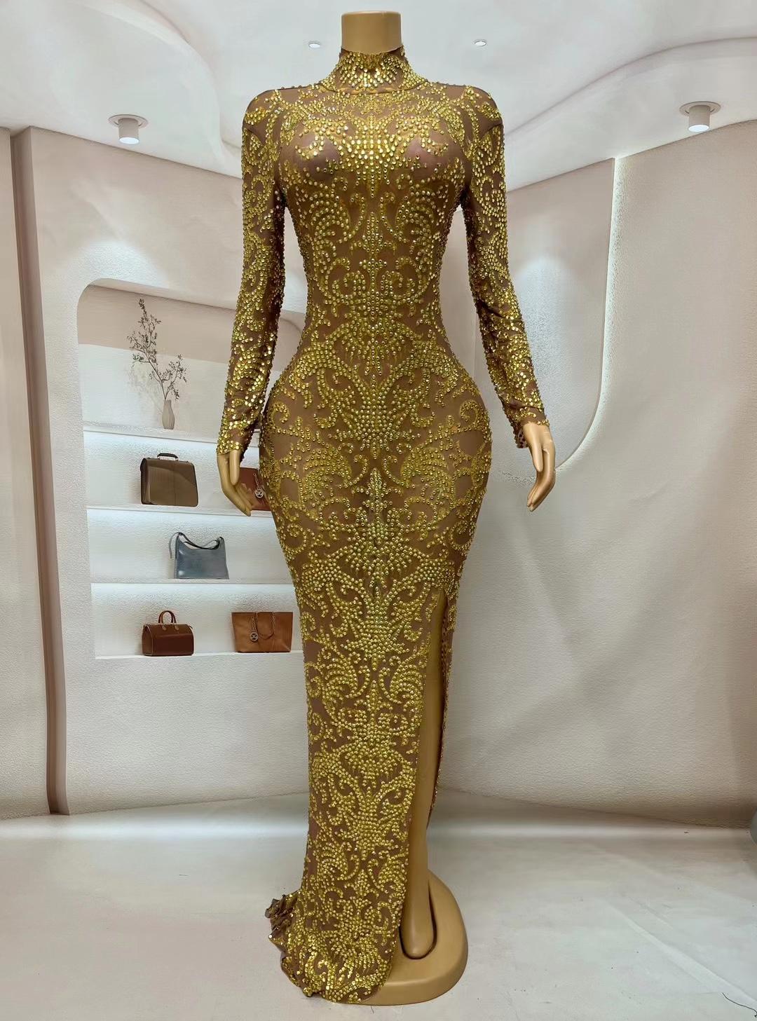 CELESINYI Gongting Crystal Baroque Gown