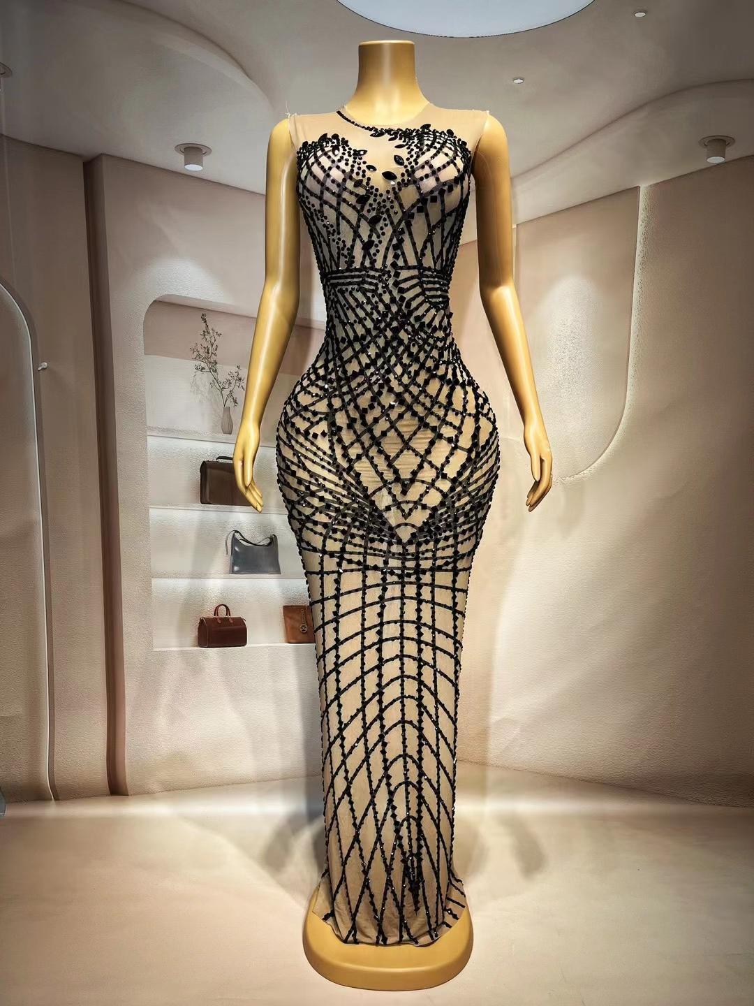 CELESINYI Yuwang Crystal Net Gown