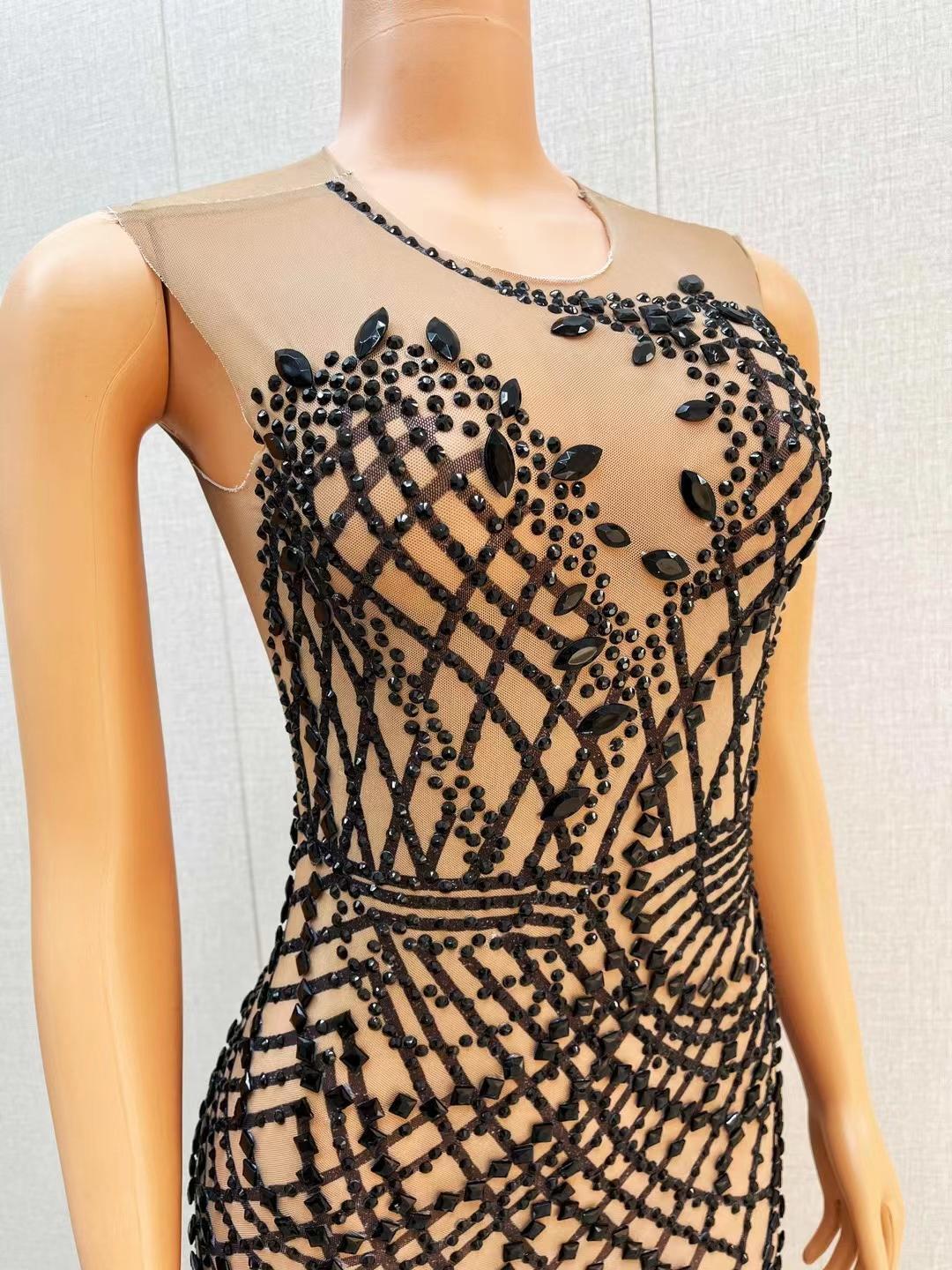 CELESINYI Yuwang Crystal Net Gown