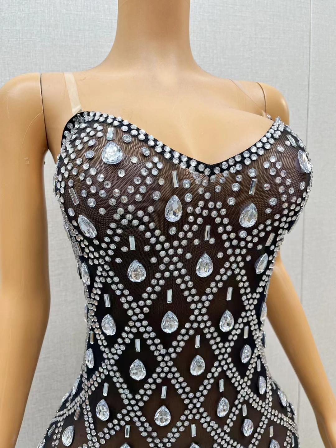 CELESINYI Chuilian Crystal Curtain Gown