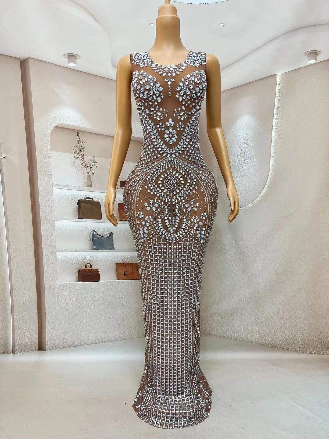 CELESINYI Baifudiao Crystal Floral Mermaid Gown