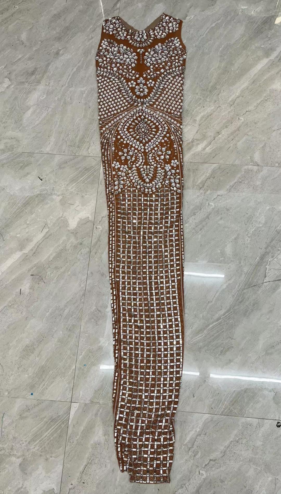 CELESINYI Baifudiao Crystal Floral Mermaid Gown