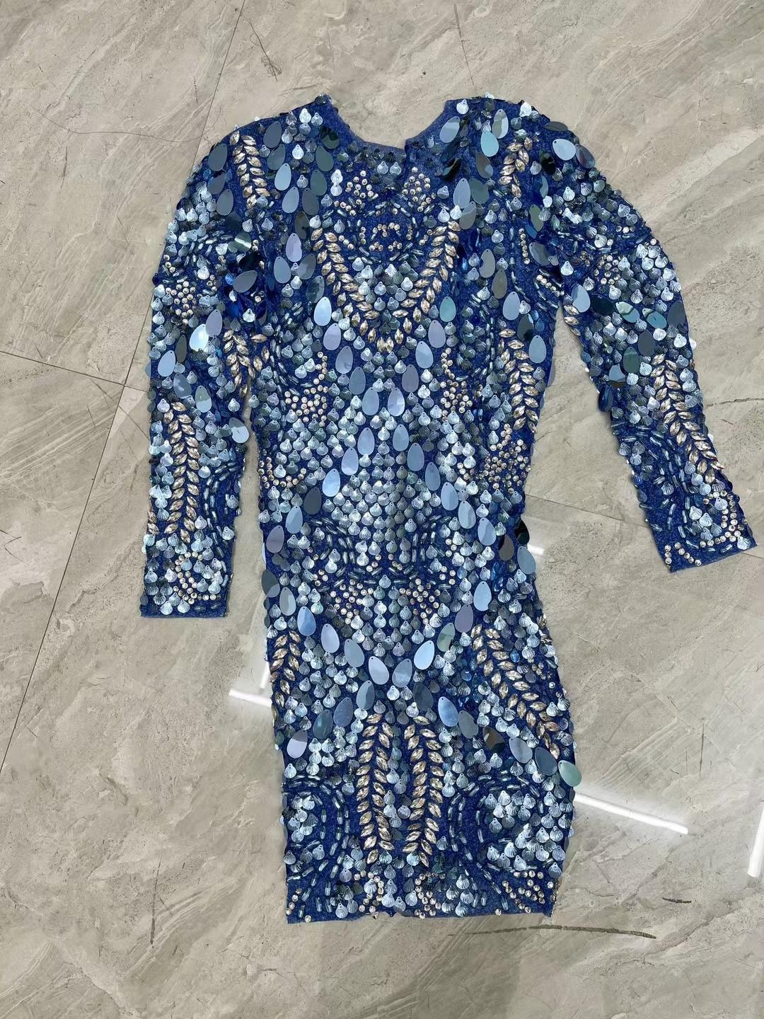 CELESINYI Lingsha Crystal Shell Gown