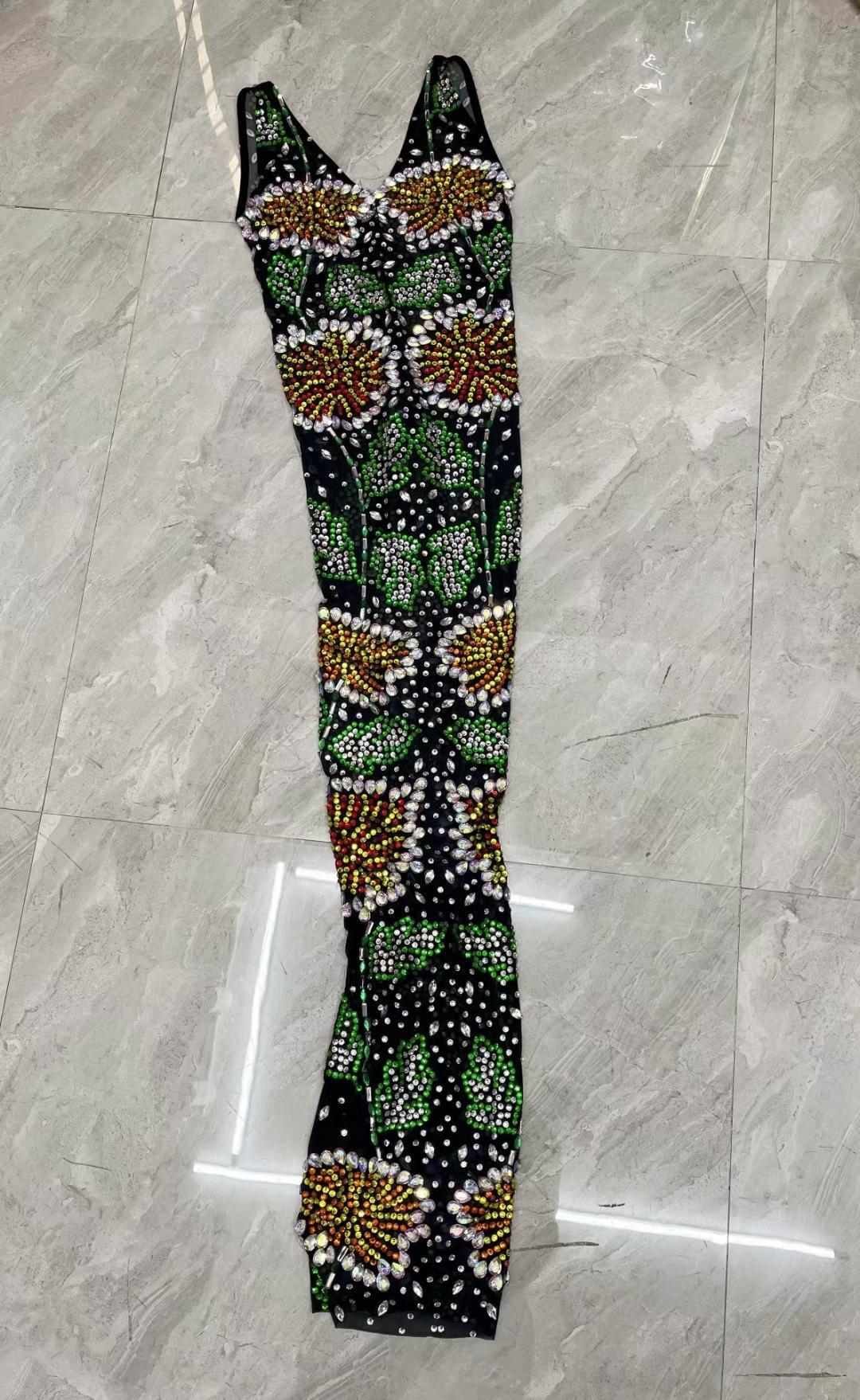 CELESINYI Huayang Crystal Flower Gown