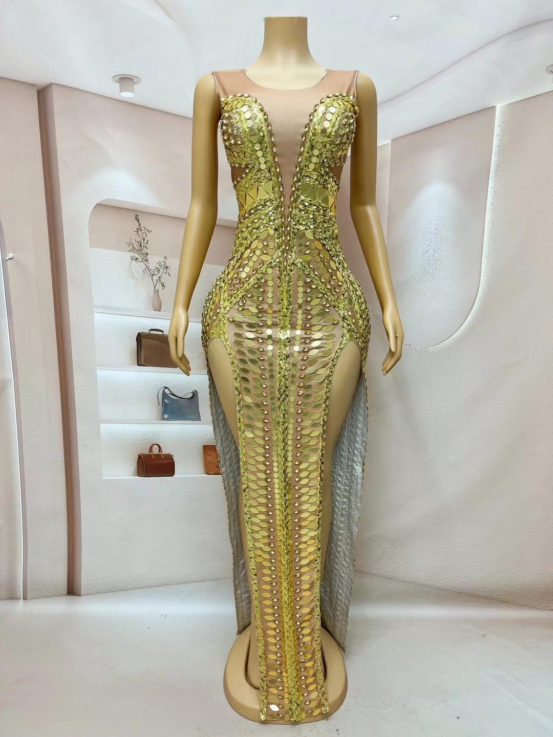 CELESINYI Jinzita Crystal Gold Gown