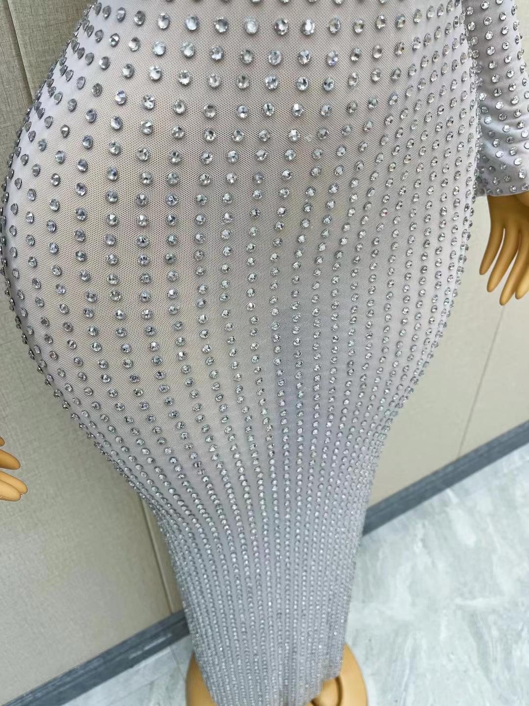 CELESINYI Zuanban Crystal Silver Gown