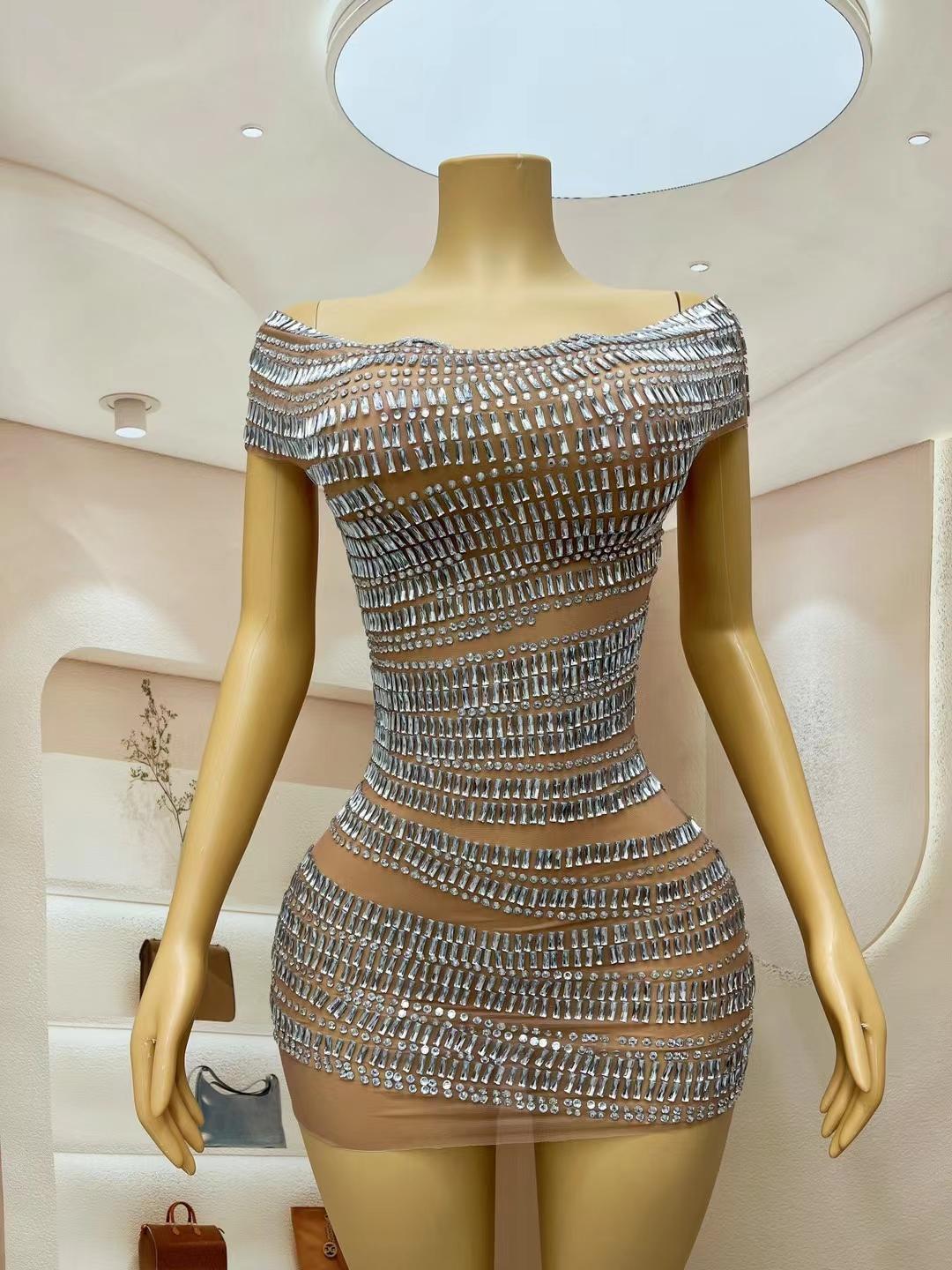 CELESINYI Gangsuo Crystal White Mini Dress