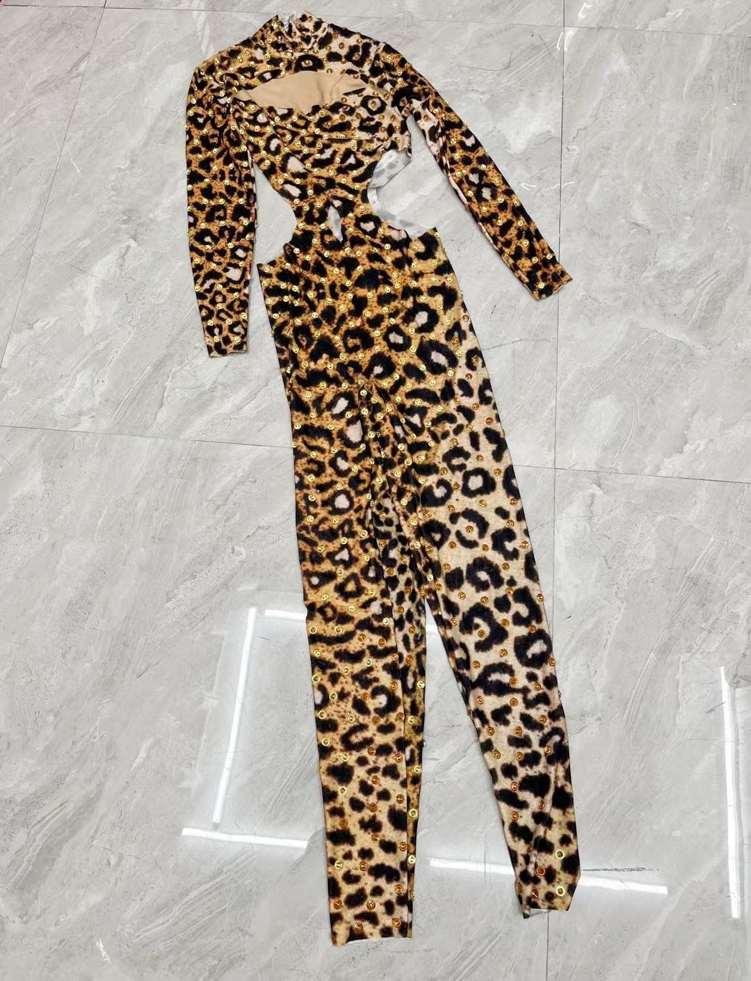 CELESINYI Xiaohuabao Crystal Leopard Bodysuit