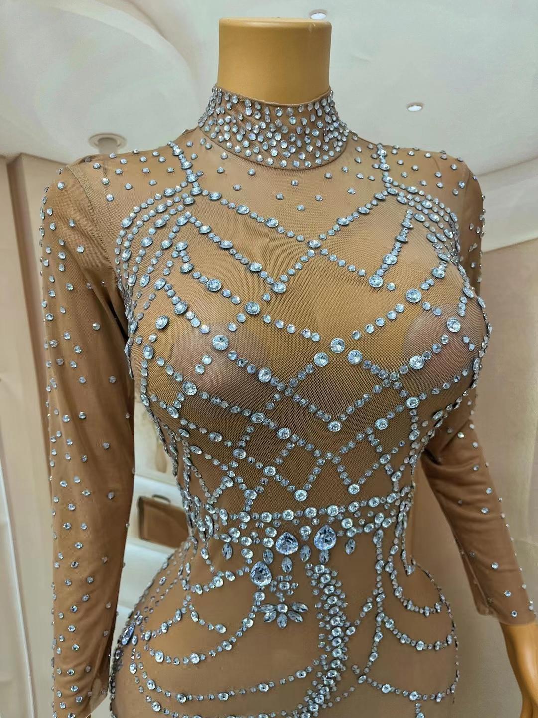 CELESINYI Guailian Crystal Chandelier Gown
