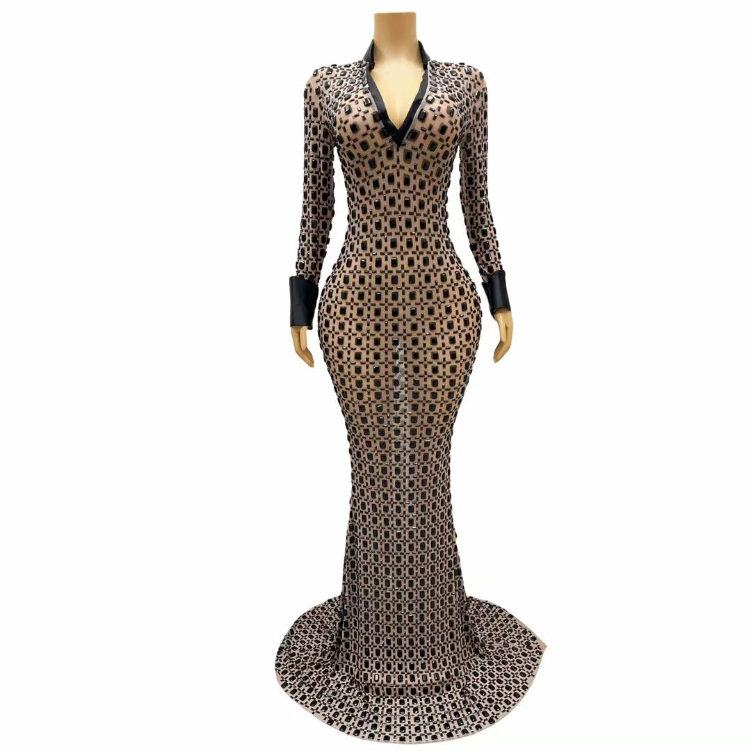 CELESINYI Luntaiyin Crystal Black Grid Gown