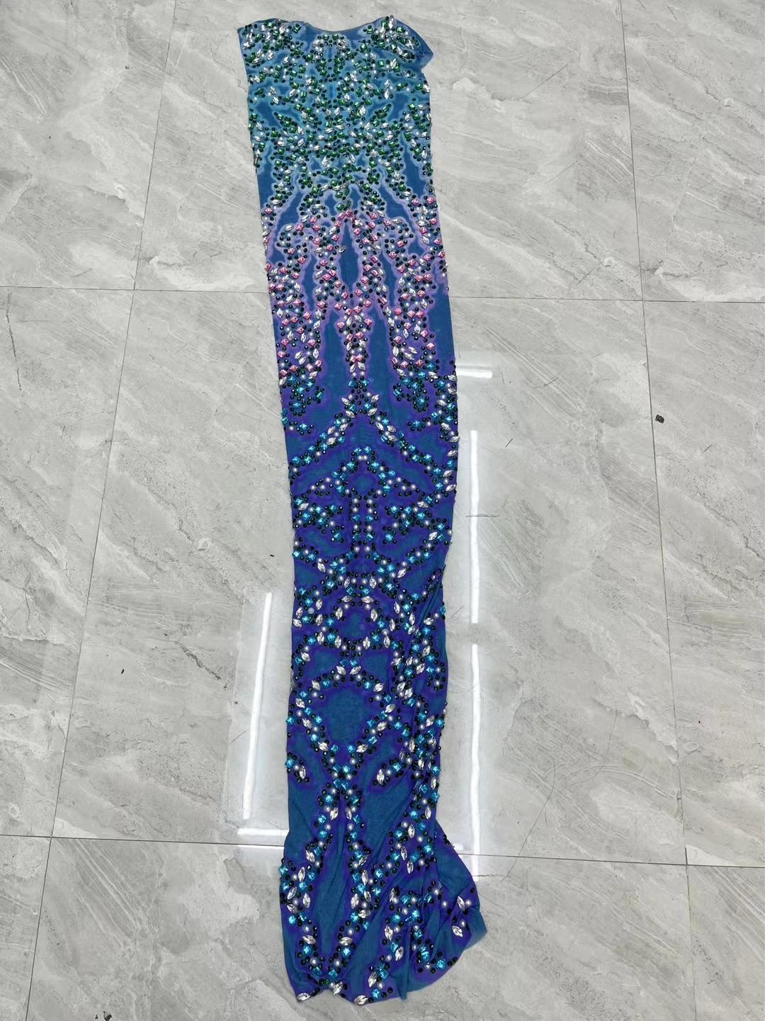 CELESINYI Banlanye Crystal Gradient Gown