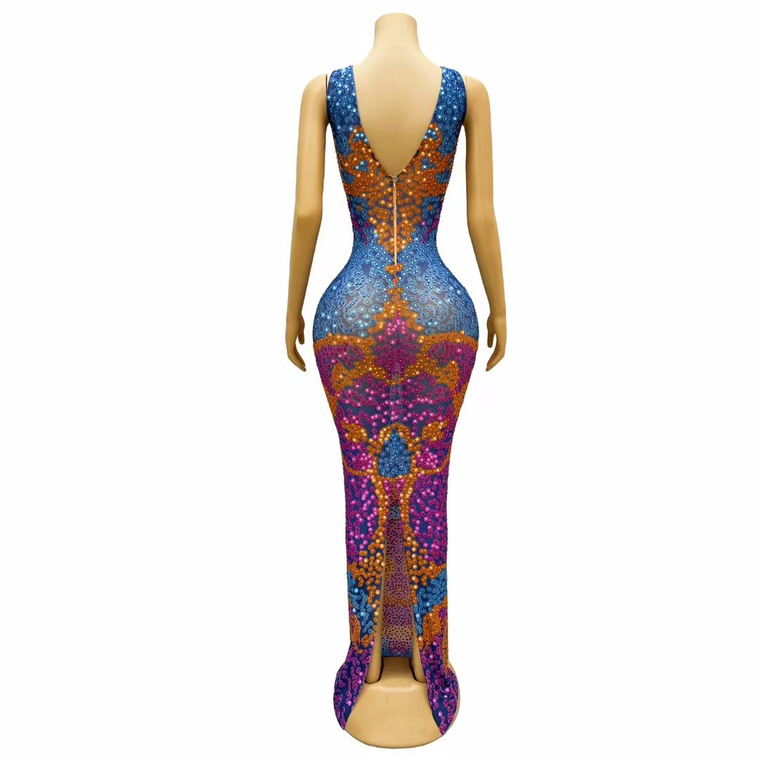 CELESINYI Cailin Crystal Mosaic Gown