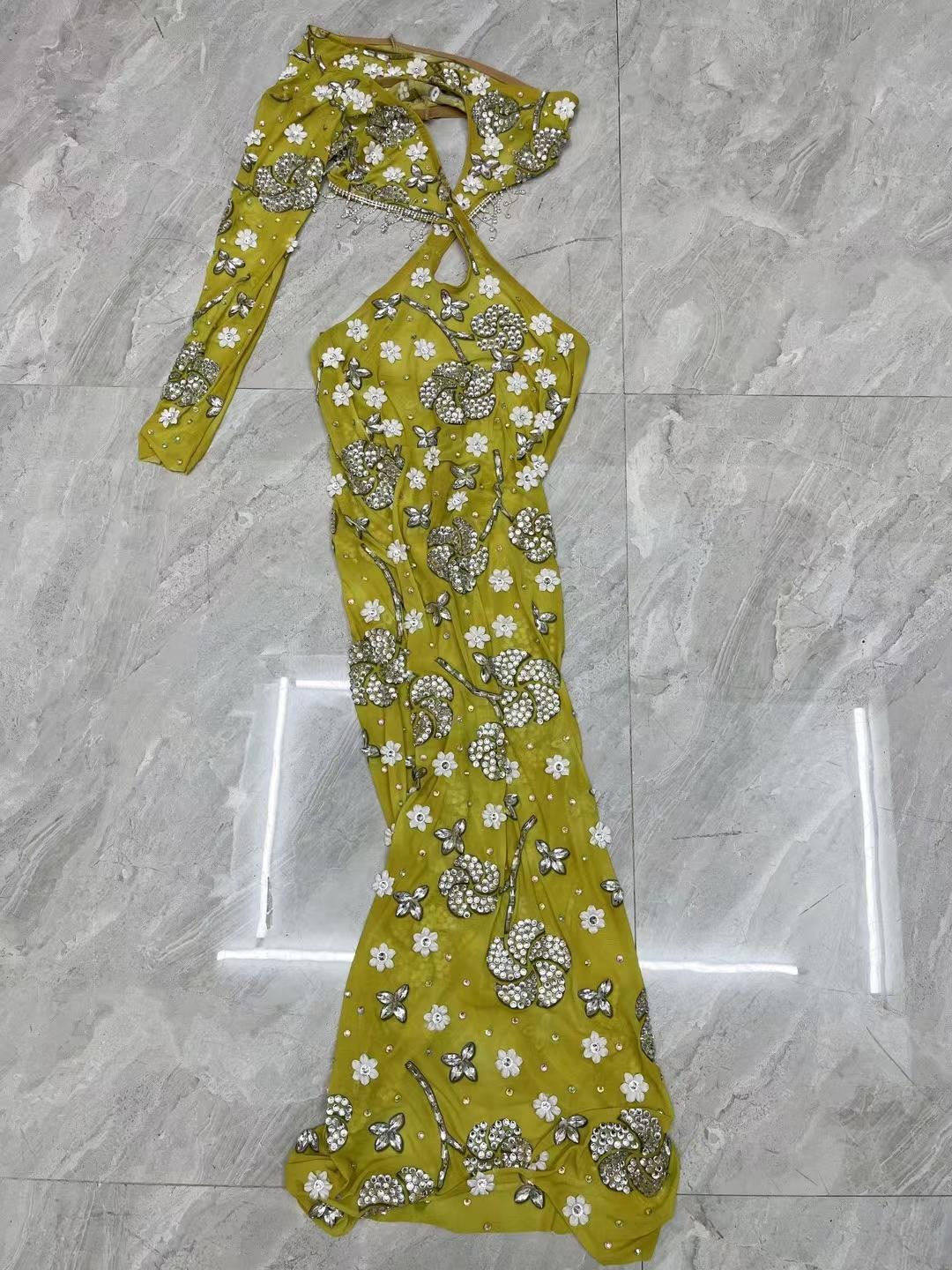 CELESINYI Xiaohuangche Crystal Yellow Gown