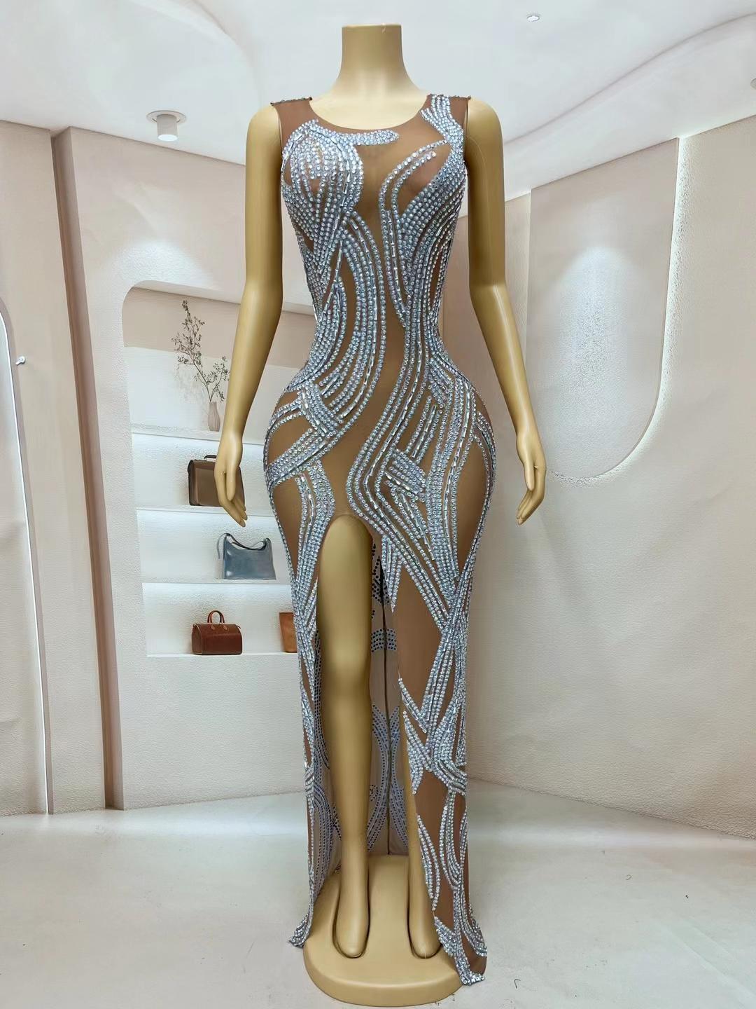 CELESINYI Shengsuo Crystal Swirl Gown
