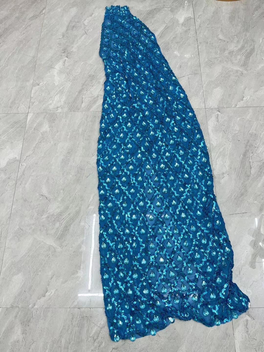 CELESINYI Shaokaojia Crystal Royal Blue Sleeveless Gown