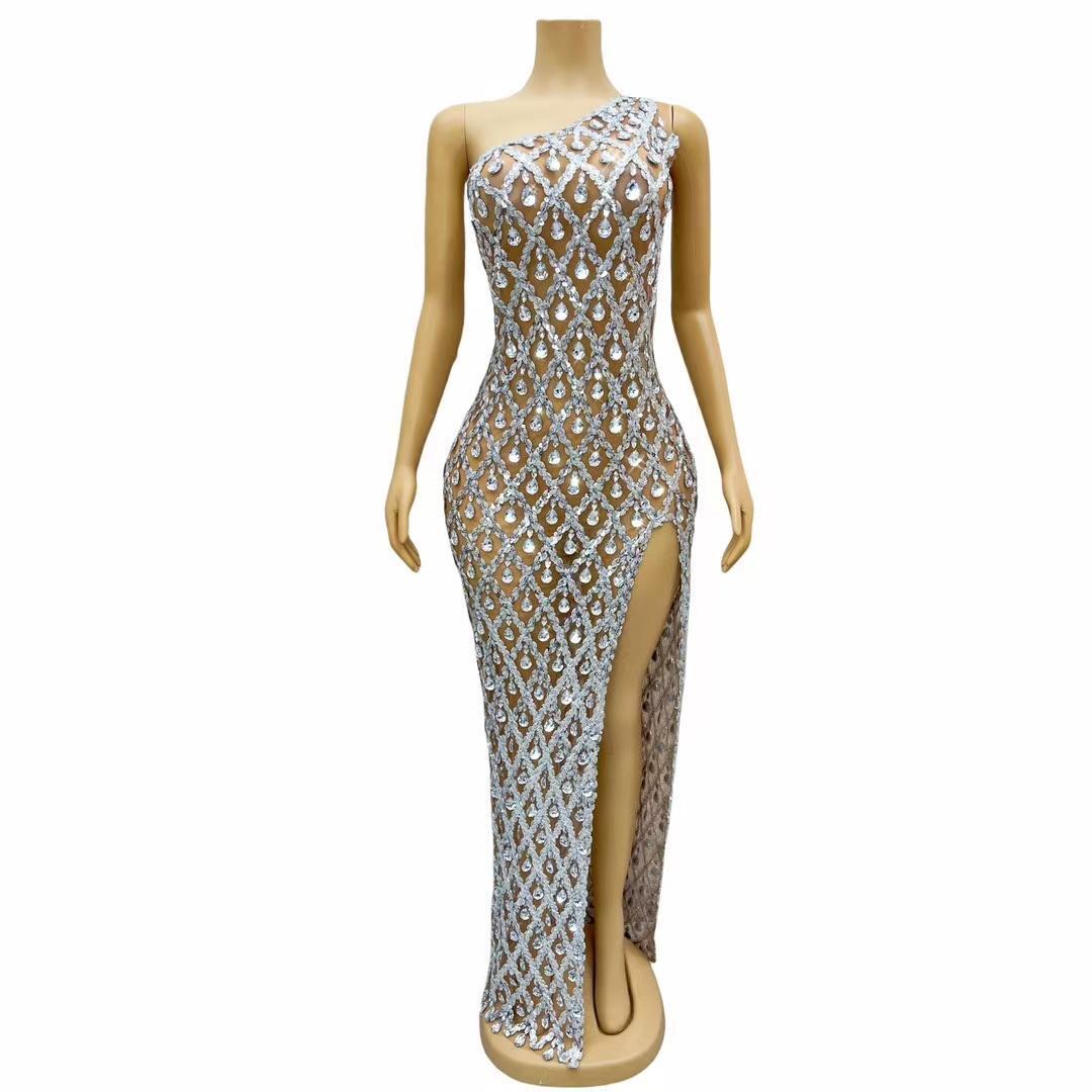CELESINYI Shaokaojia Crystal One Shoulder Slit Gown