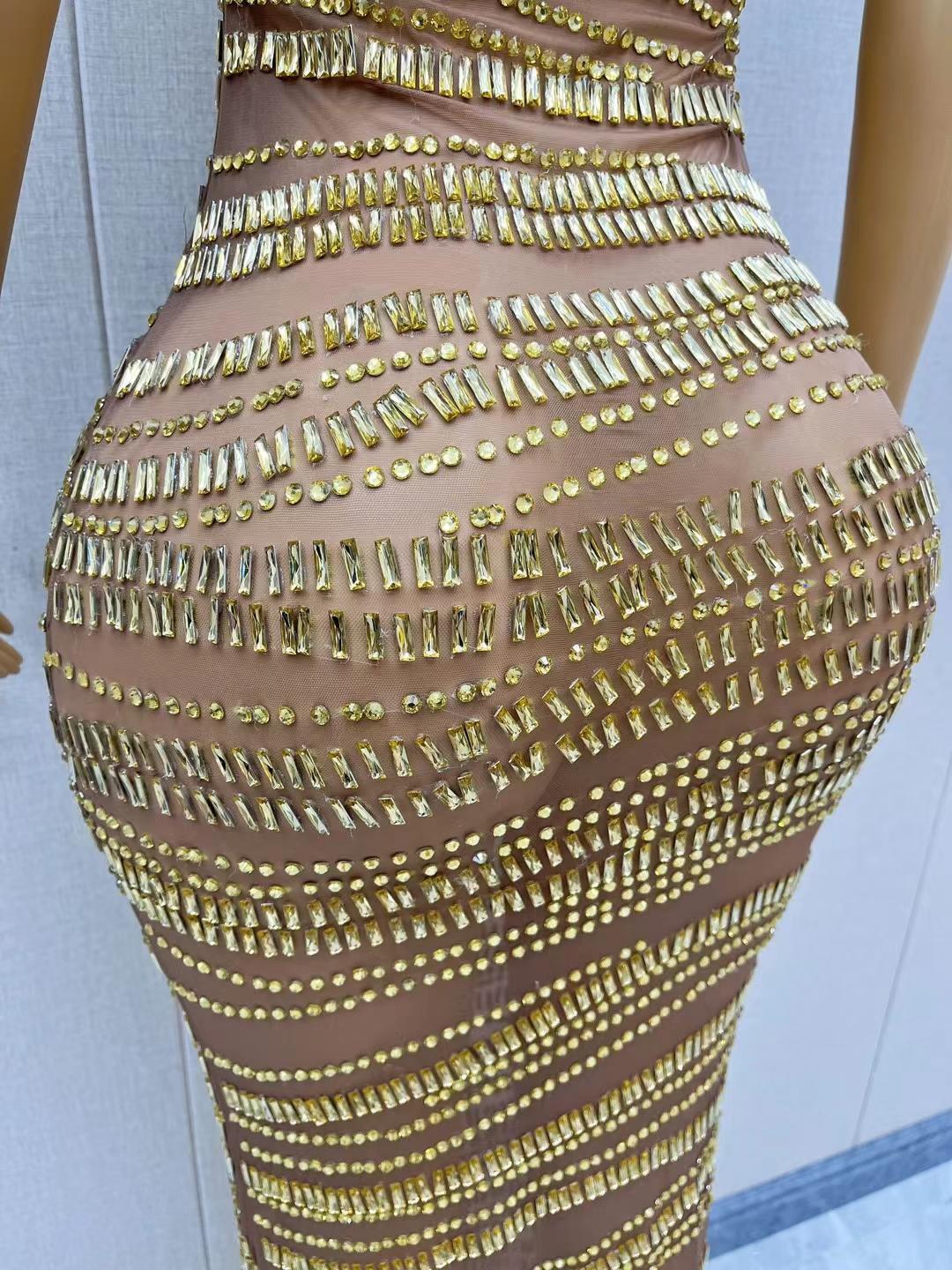 CELESINYI Gangsuo Crystal Gold Cable Gown