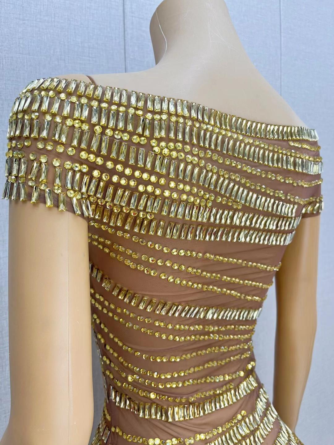 CELESINYI Gangsuo Crystal Gold Mini Dress