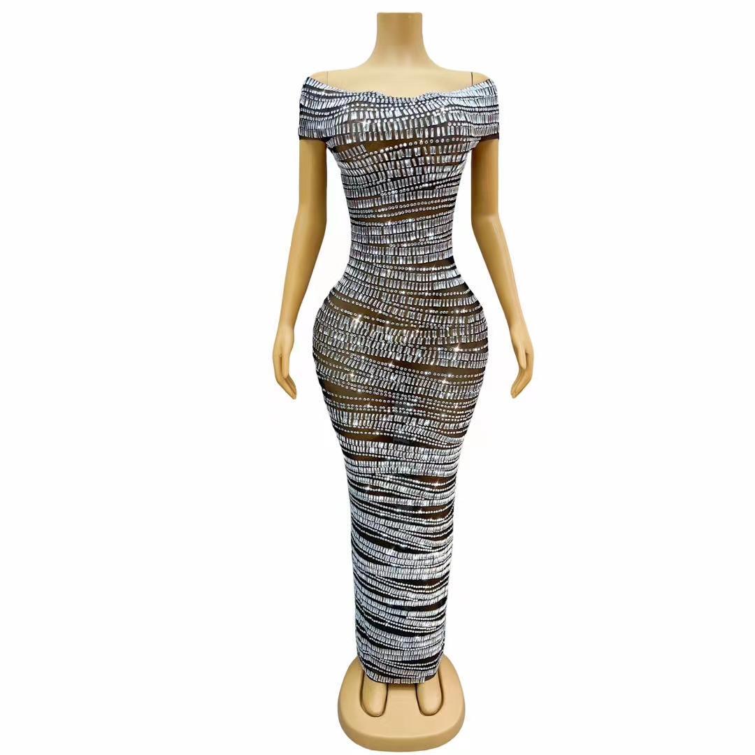 CELESINYI Gangsuo Crystal Black Cable Gown