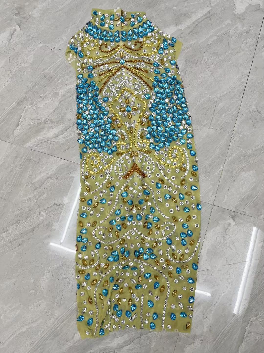 CELESINYI Fenglai Crystal Champagne Gown
