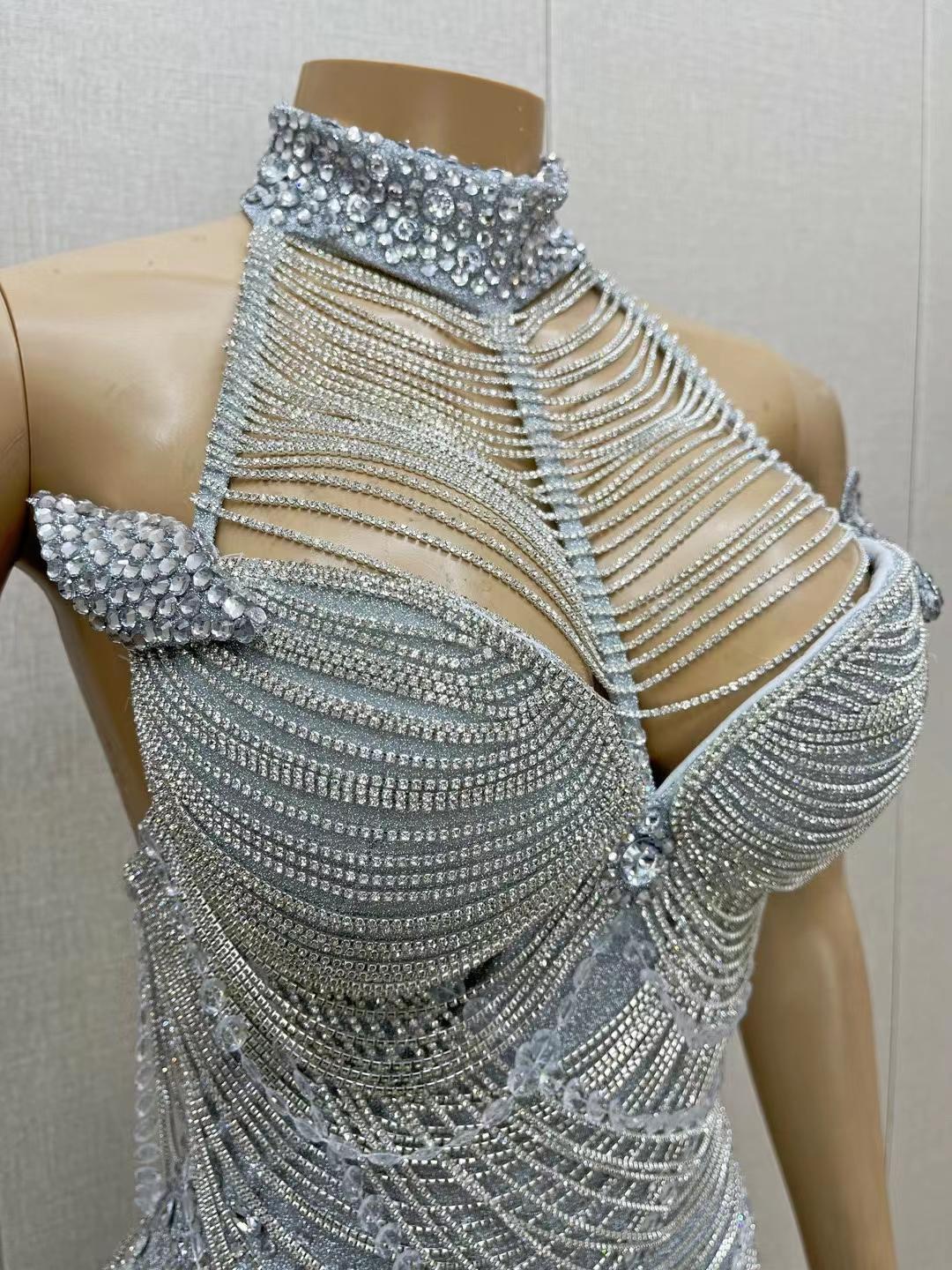 CELESINYI Yinsilian Crystal Chain Mermaid Gown