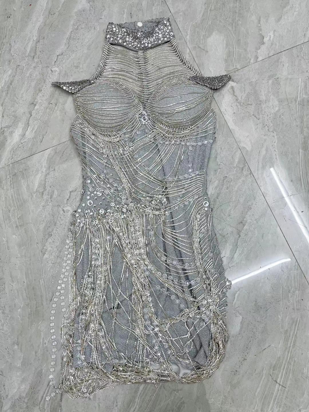 CELESINYI Yinsilian Crystal Chain Mermaid Gown
