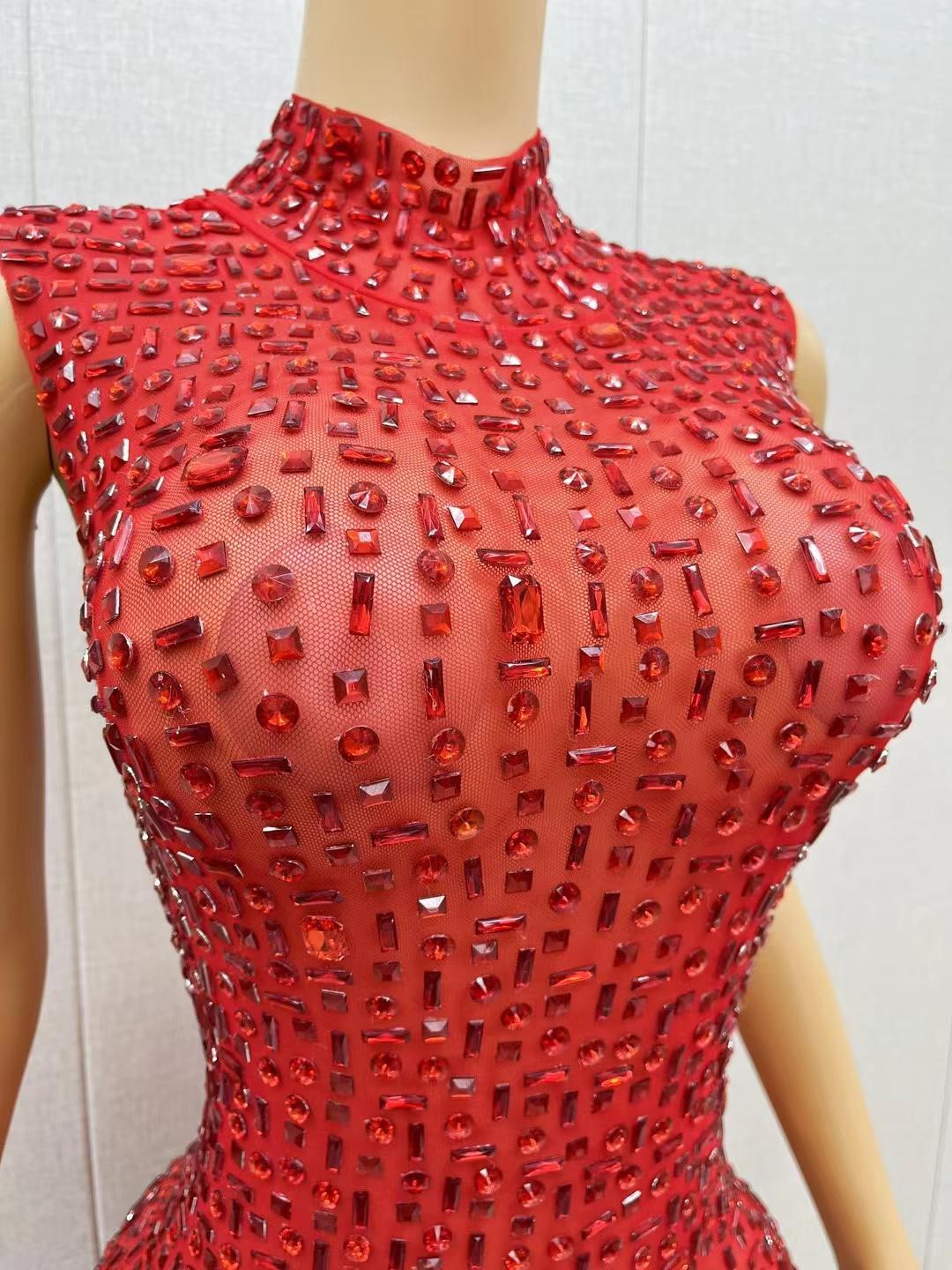 CELESINYI Hongbei Crystal Red Mermaid Gown