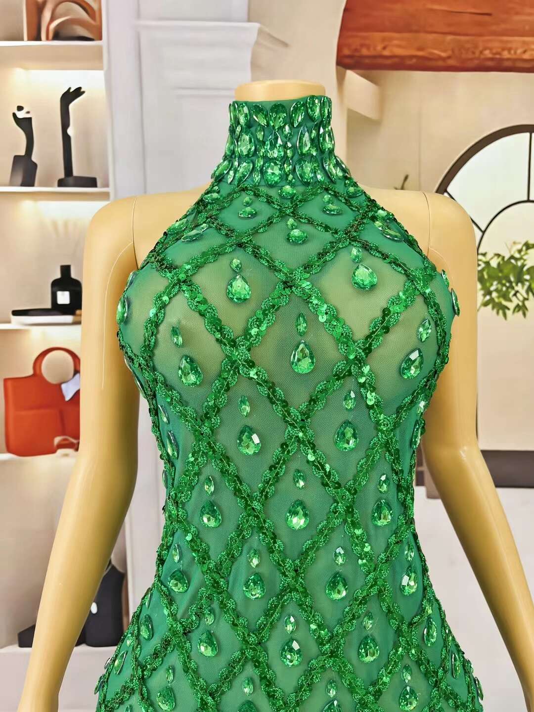 CELESINYI Diduanshaokaojia Crystal Green Diamond Gown
