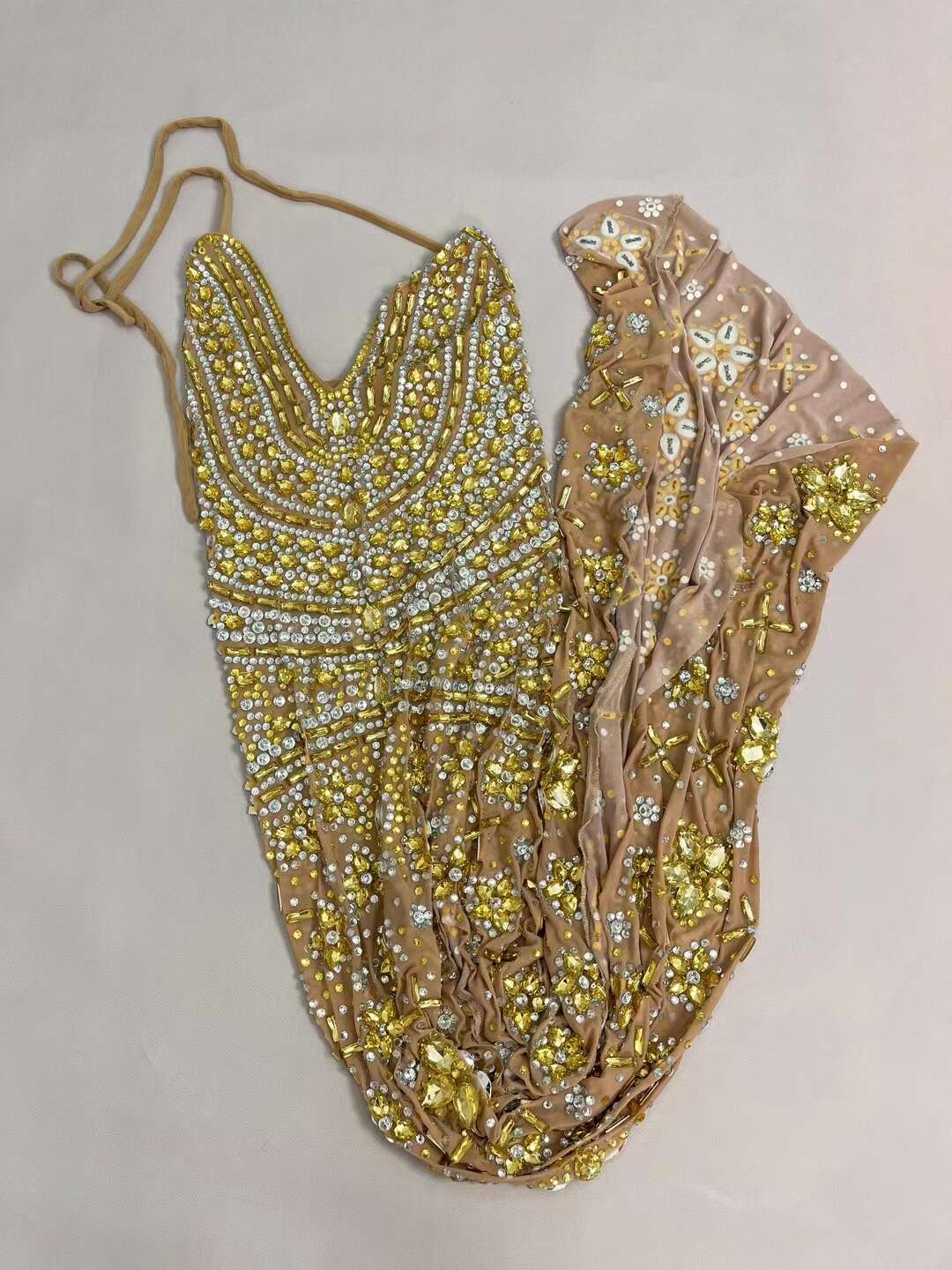 CELESINYI Xiaoxianghua Crystal Skin Gold Mermaid Gown