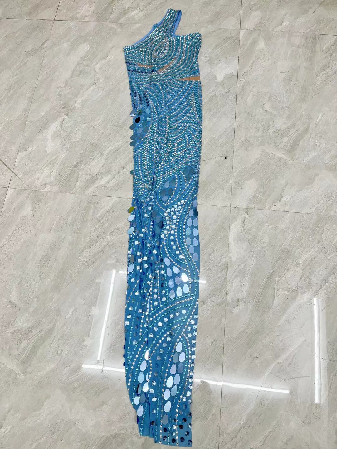CELESINYI Shanhuhai Crystal Coral Gown