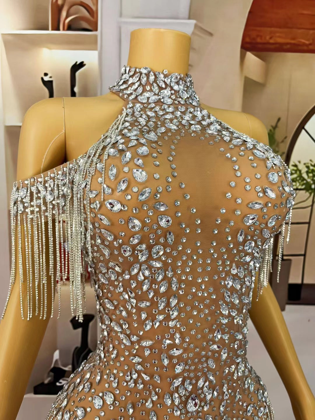 CELESINYI Hezhuluochen Crystal Waterfall Bodysuit
