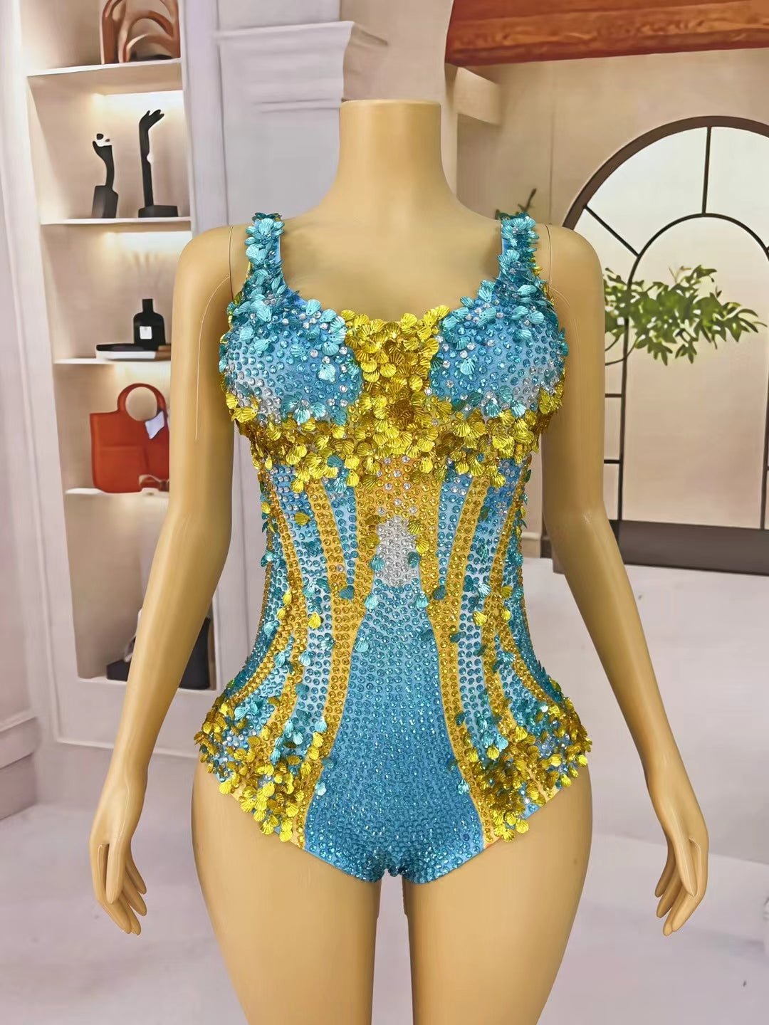 CELESINYI Lanmeimei Crystal Gold Scallop Bodysuit