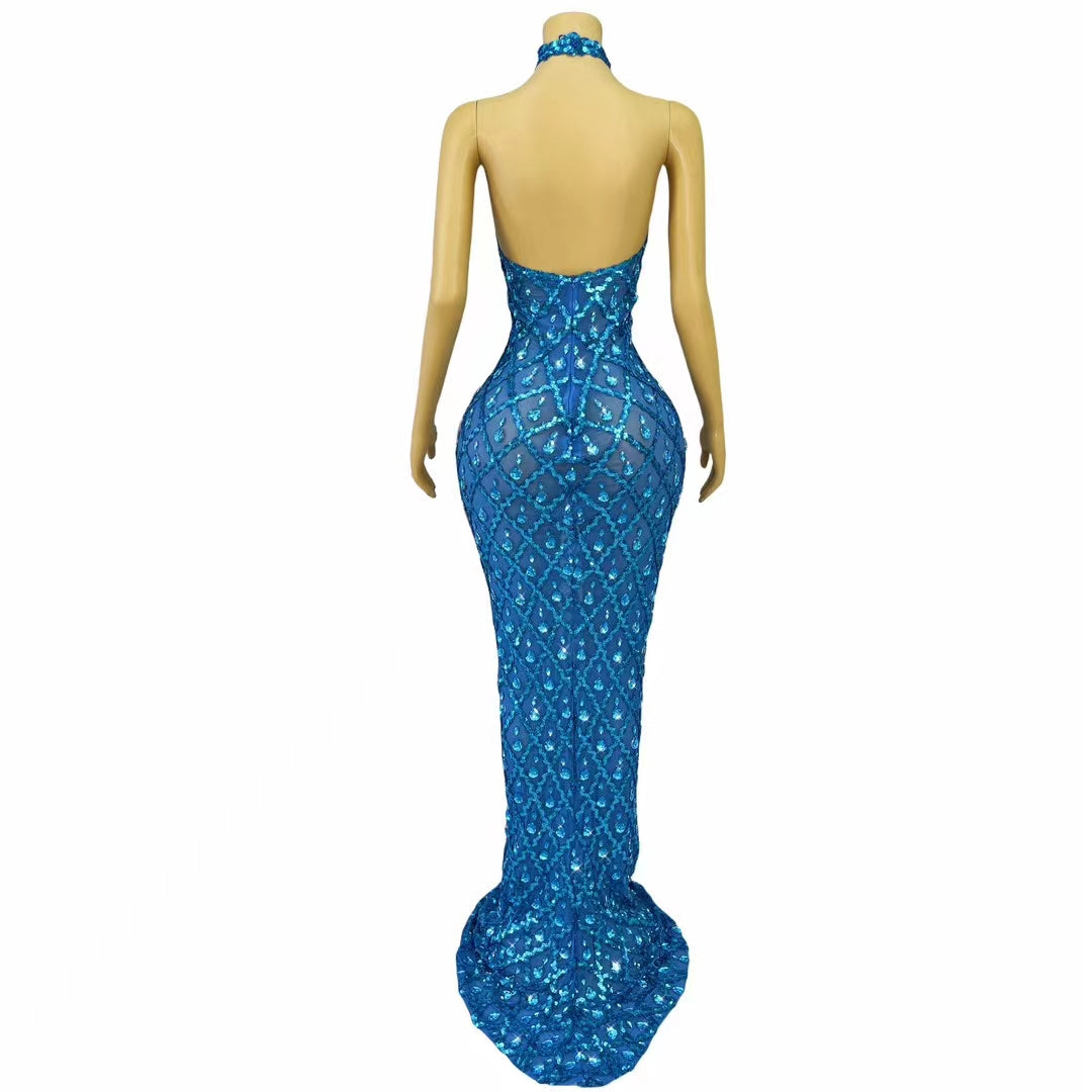 CELESINYI Shaokaojiejiaocha Crystal Blue Criss Cross Halter Gown