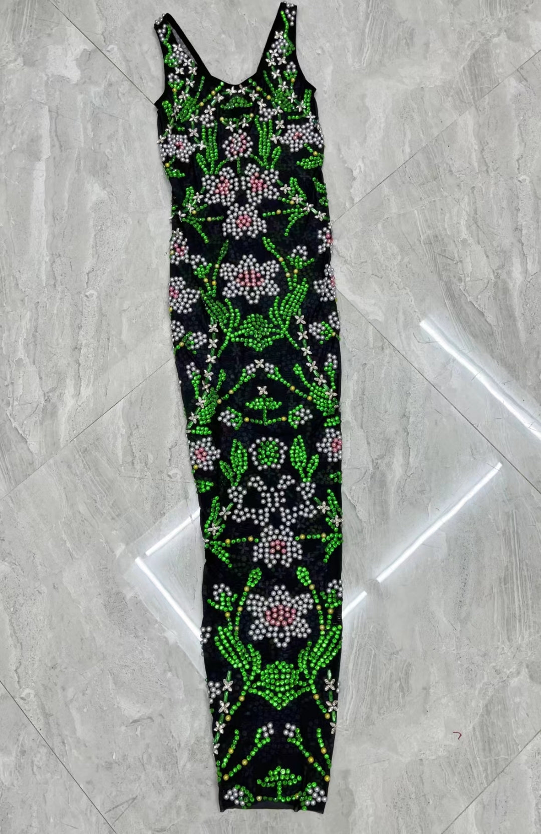 CELESINYI Xiuzhen Crystal Embroidered Maxi Dress