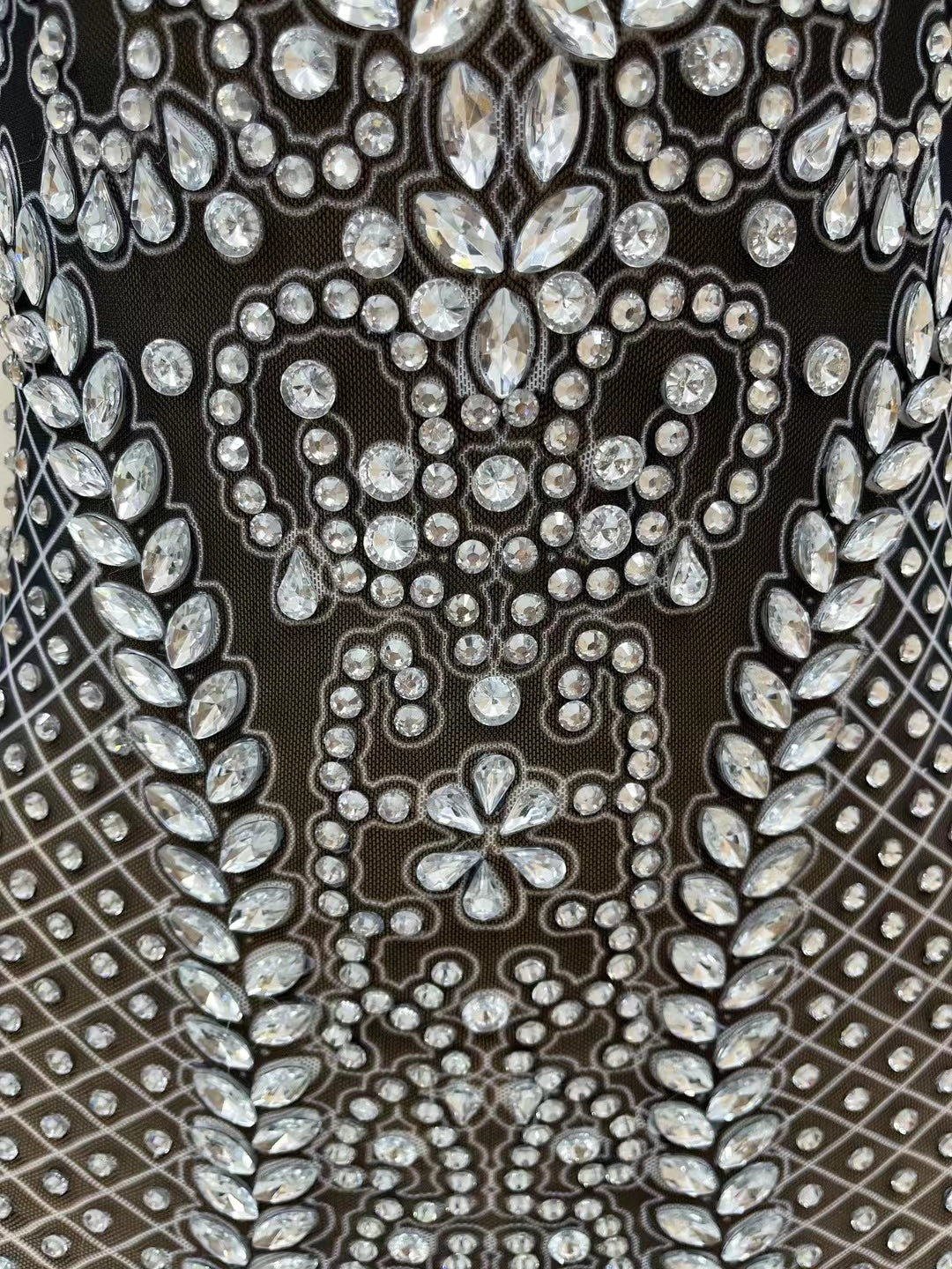 CELESINYI Zhuimi Crystal Baroque Silver Gown