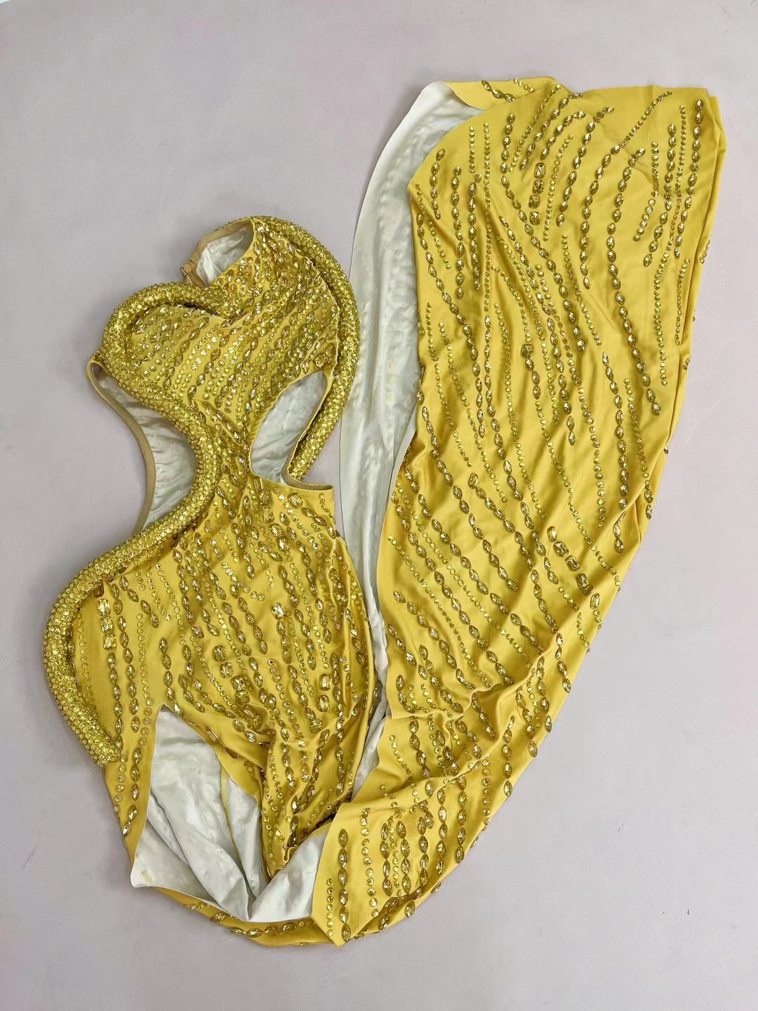 CELESINYI Siluo Crystal Gold Snake Gown